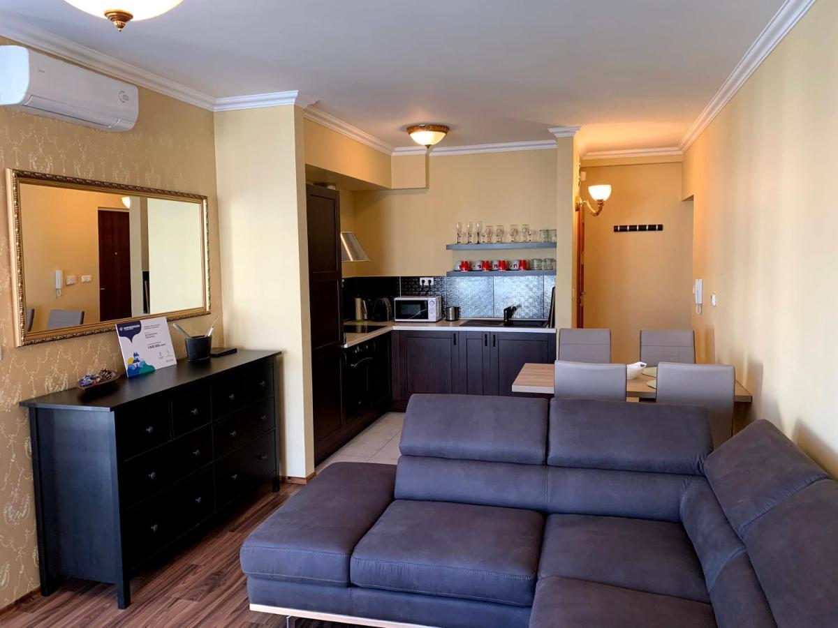 Lakeside Luxury Apartment Zamardi Bagian luar foto