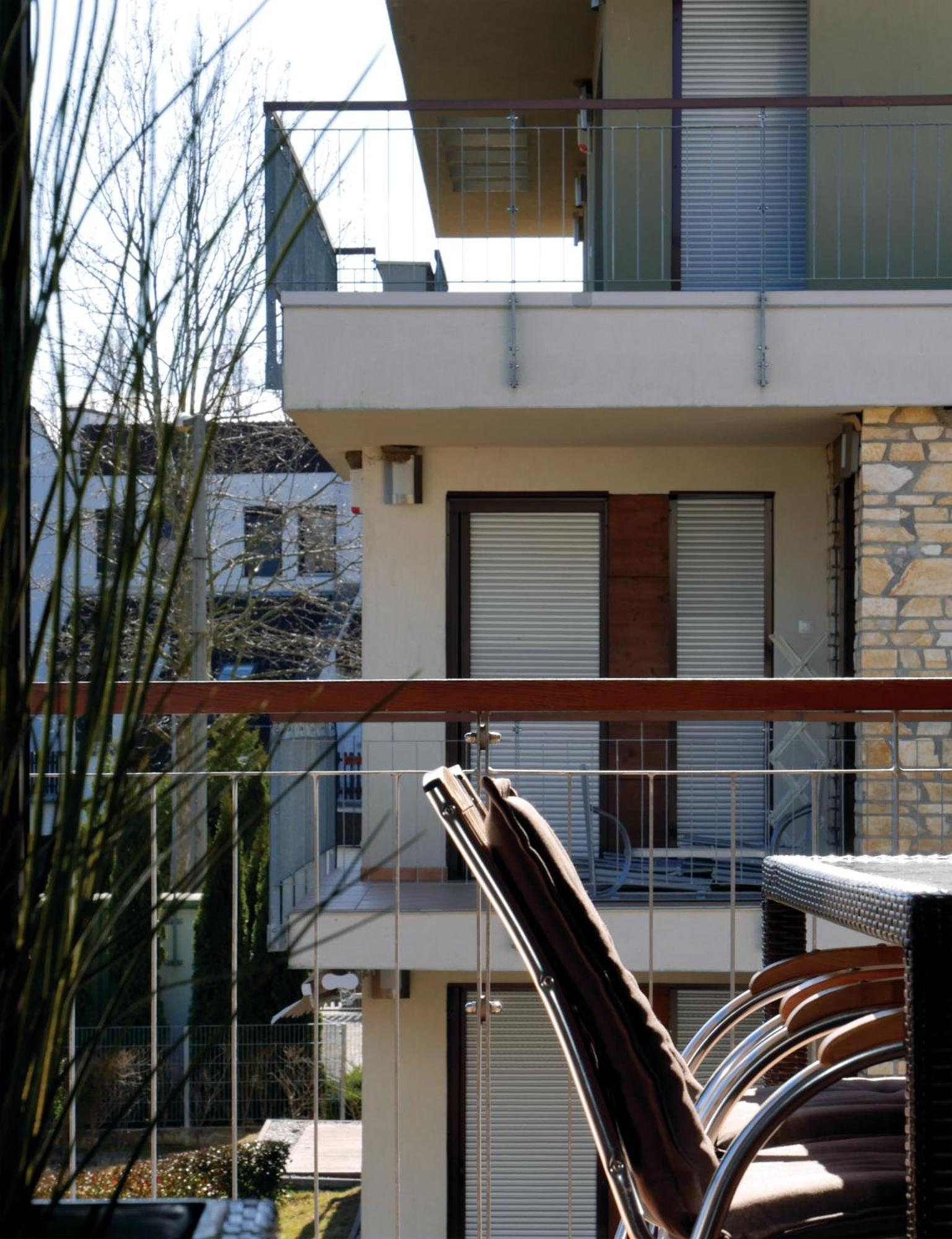 Lakeside Luxury Apartment Zamardi Bagian luar foto